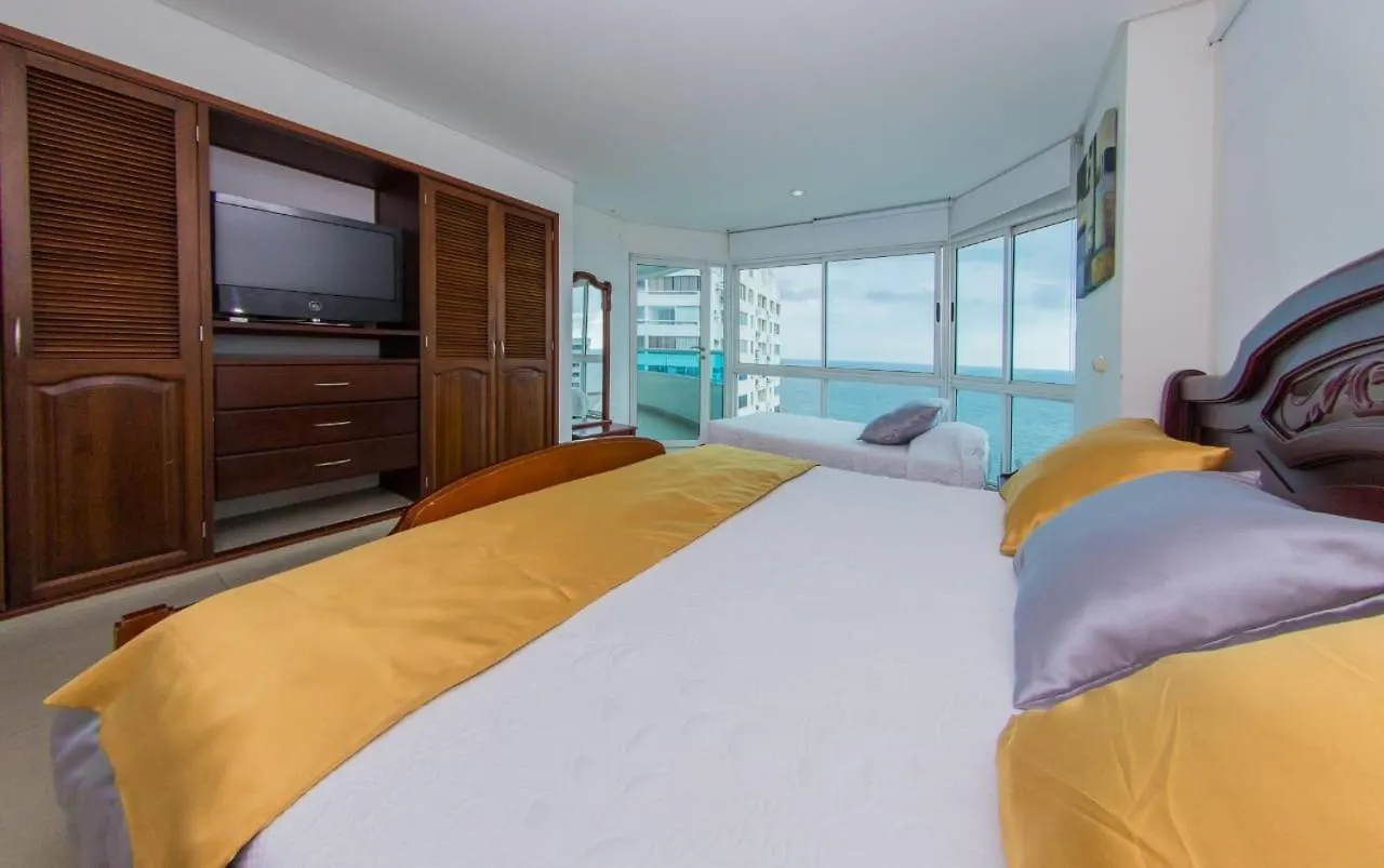Torres Del Lago De 2 Habitaciones, 1201 Cartagena